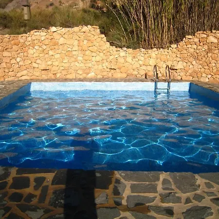 Freistehendes In Mit Privatpool *